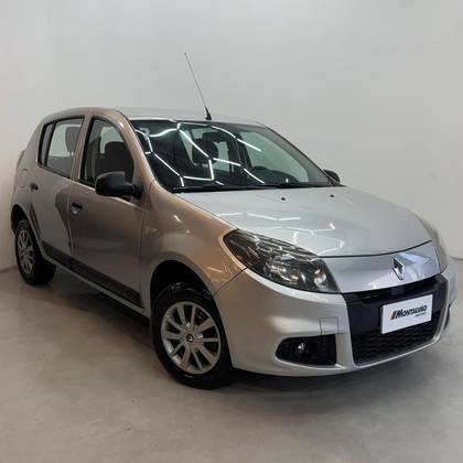 RENAULT SANDERO 1.0 AUTHENTIQUE 16V FLEX 4P MANUAL RENAULT SANDERO 1.0 AUTHENTIQUE 16V FLEX 4P MANUAL